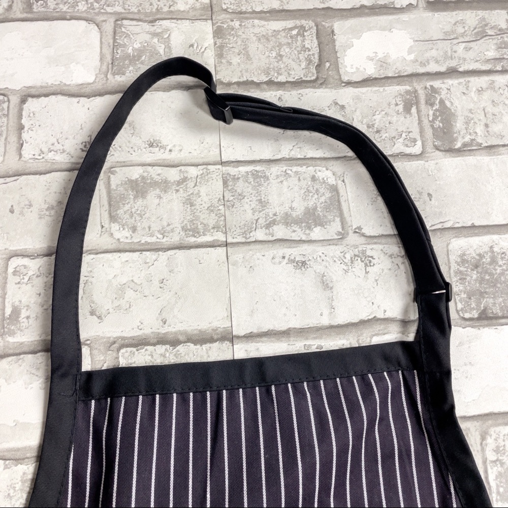 Chef Chex Kitchen Apron - Picture 4 of 6